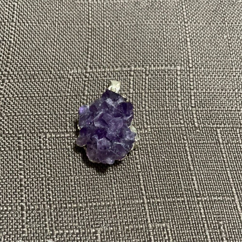 Real precious stone pendant
